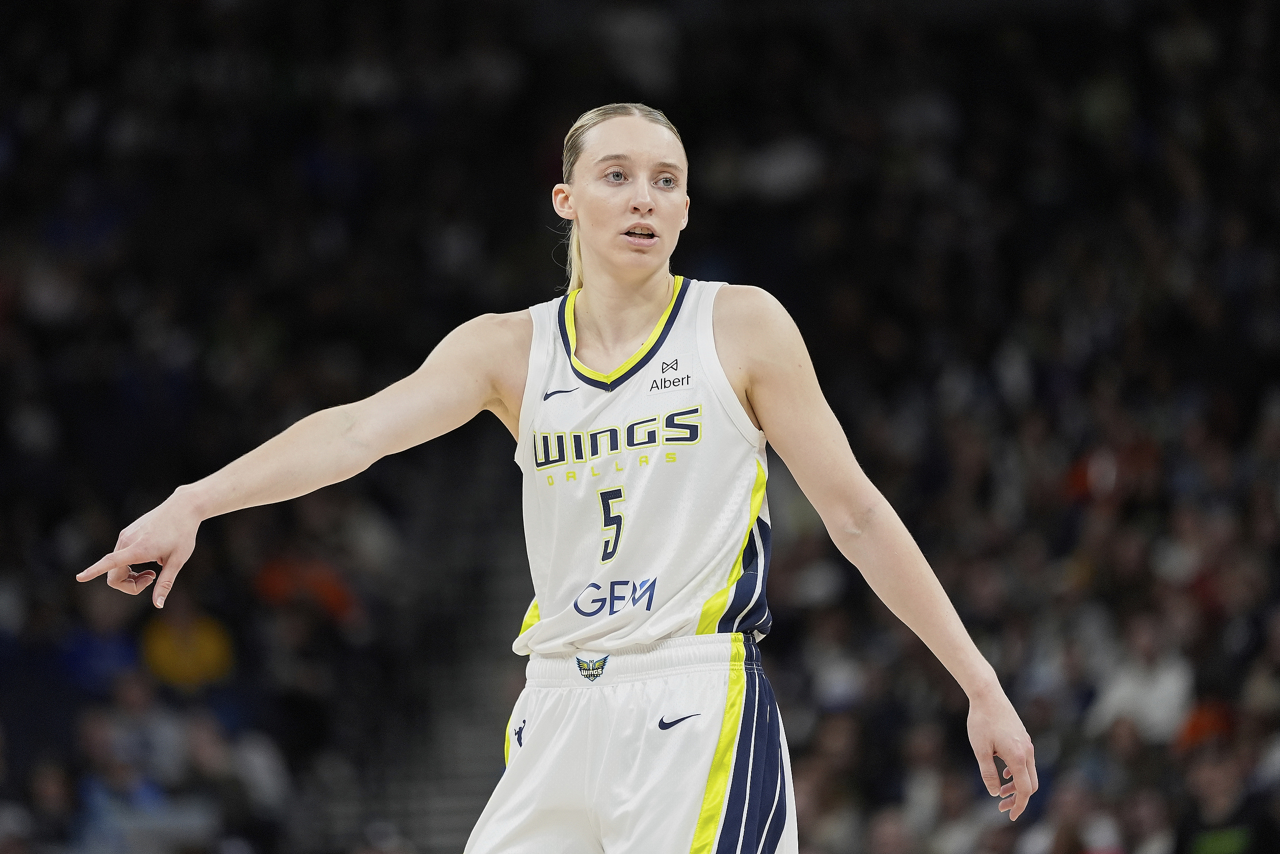 🏀飞翼vs梦想前瞻：梦想背靠背作战，飞翼欲在主场取得两连胜